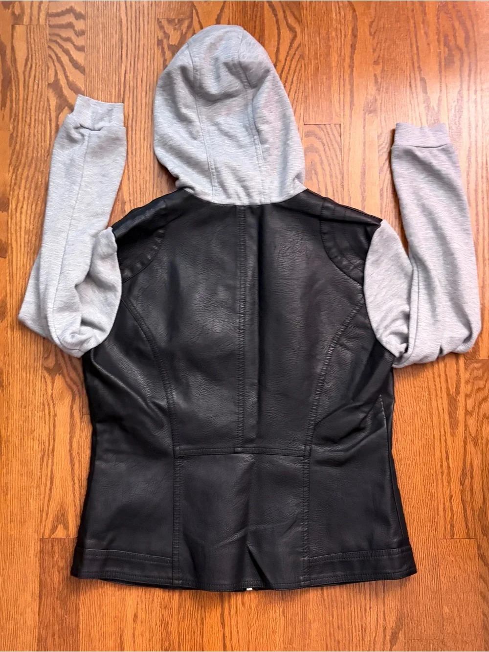 Lock & Love Faux Leather Jacket Size Medium NWT